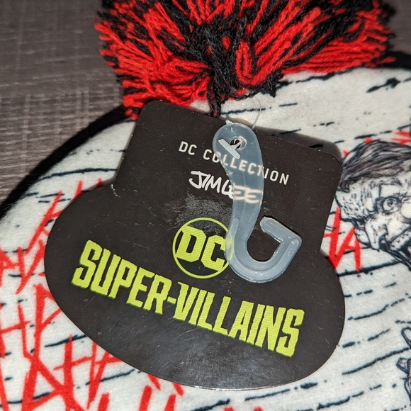 Jim Lee DC Super-Villains Joker Beanie Touque - Picture 4 of 5